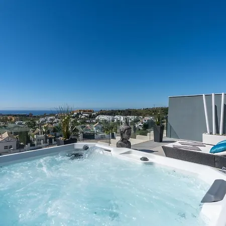Oasis 325 New Luxury Penthouse With Amazing Sea View And Private Jacuzzi